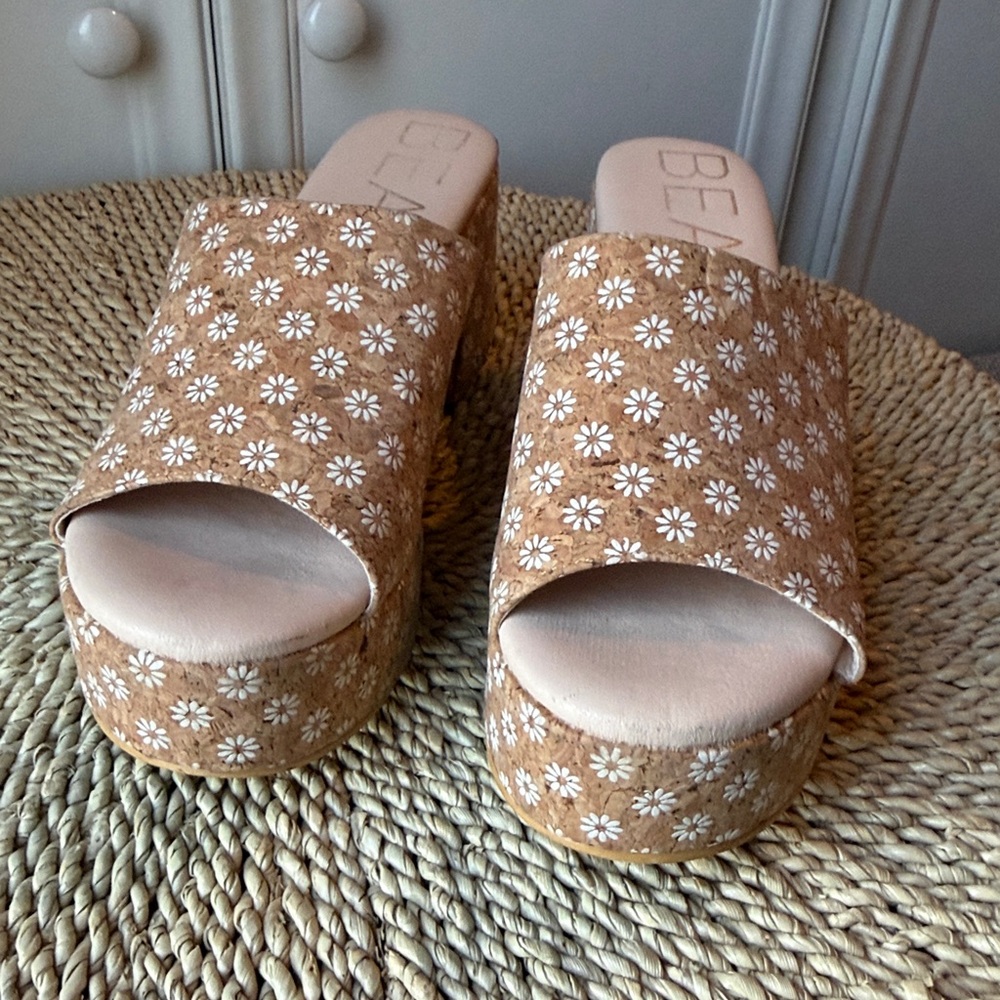 Beach by Matisse Tan Daisy Cork Platform Wedge Sandals - Women’s 11 Terry Heels - Picture 4 of 10
